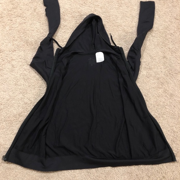 Nike Dri-fit zip up jacket - extra small - Picture 5 of 6
